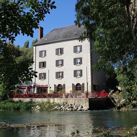 Hotel Logis Le Moulin Fleuri Veigné Exterior foto